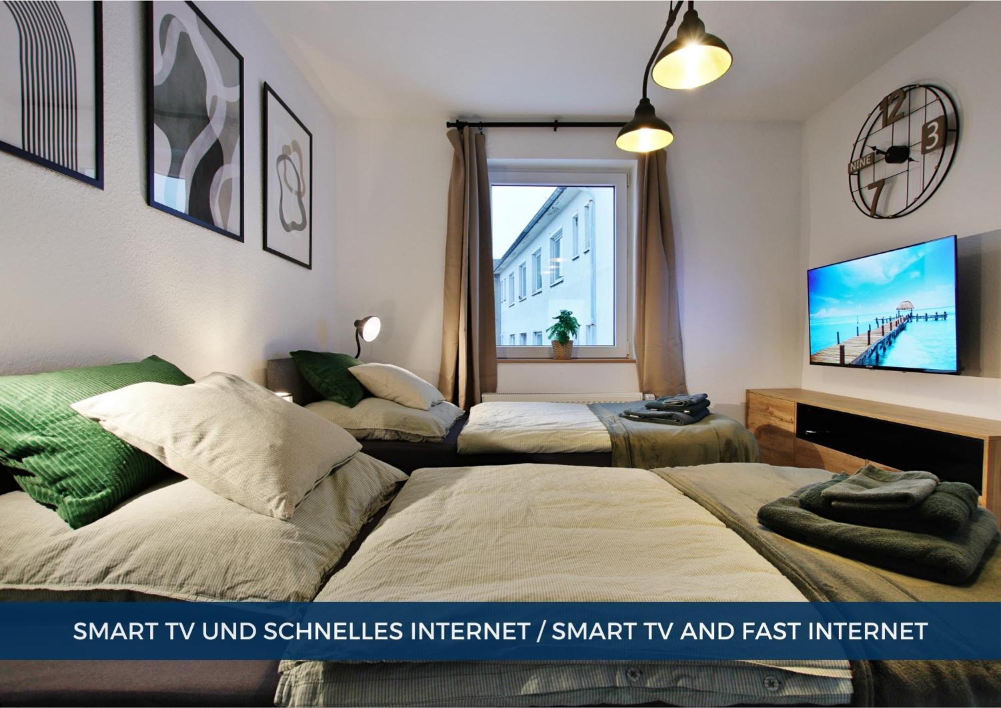 Apartment Rtr - Fuer Bis Zu 2 Personen - Voll Ausgestattet - Balkon - Zentral Limbecker Platz - Messe - Uniklinikum - Smart Tv - Parken - Modern Essen